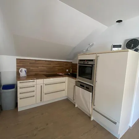 Mit 3 Schlafzimmern, 5 Einzelbetten,balkon *
